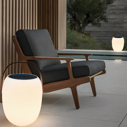 Lanterne solaire extérieure sur pied portable à LED