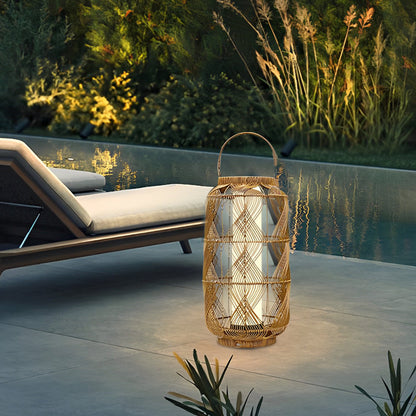 Lampadaire solaire portable en rotin rétro européen LED étanche
