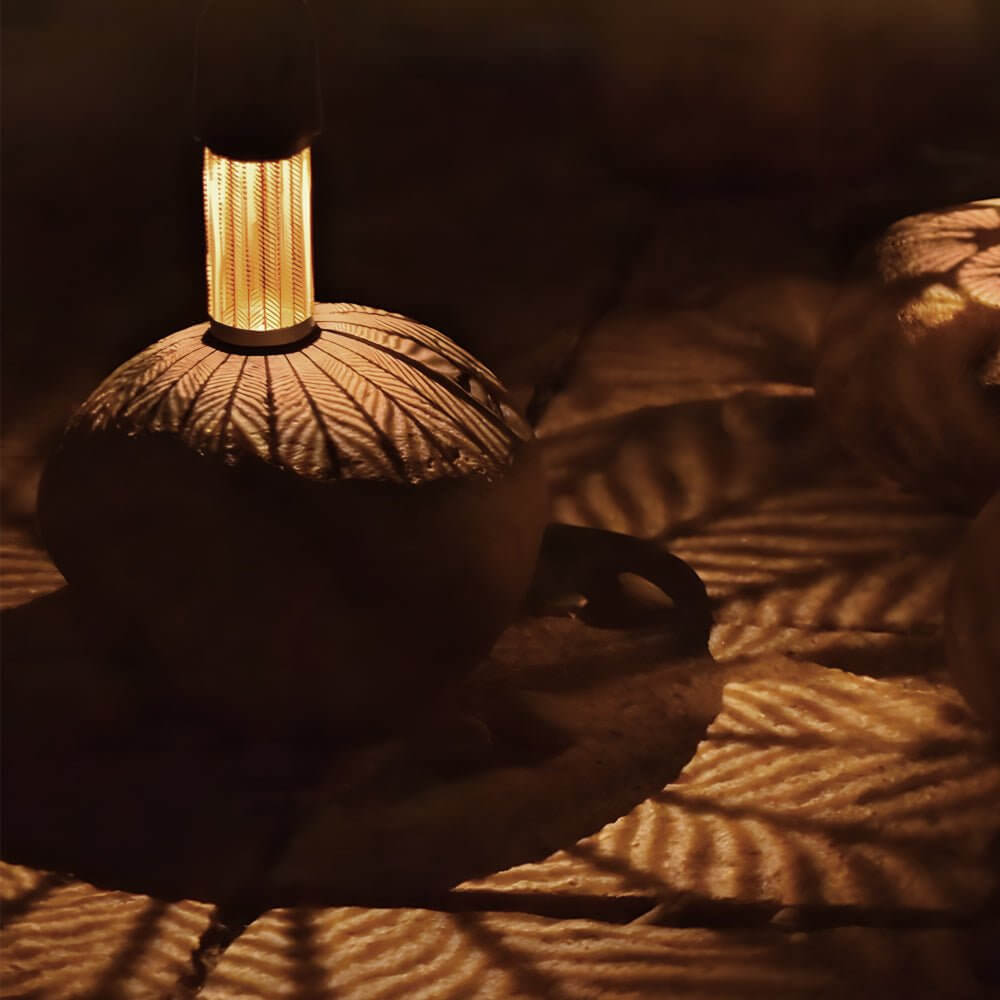 Lanterne solaire suspendue portable métal découpé 18,5 cm